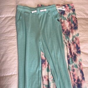 Eddie Bauer girls 10-12  medium stretchy leggings brand new with tags